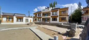 gultuk homestay airport road skalzangling leh ladakh - Nimu