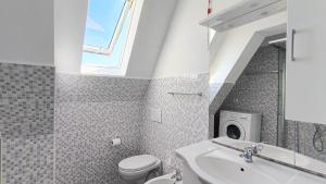 Appartamento con 4 Camere da Letto e Balcone