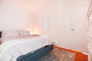 Prime Location Upper Manhattan Furnished Apartment