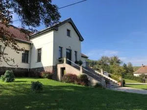 Fáy Mansion - Becskeháza