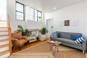 Amazing Furnished 1 BR Penthouse Midtown West