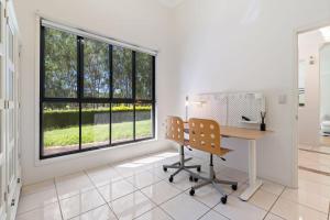 4BSpacious Cozy Family Entertained home at Parkinson