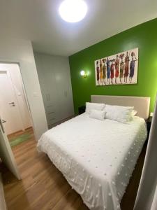 Furnished Royale Homes