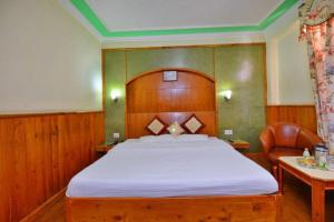 Hotel Premium Jupiter Manali Near Hidimba Devi Temple - Free Parking - Restaurant - Facilities - Room Service Available - Best Vacation Stay with Family - BEST HOTEL IN MANALI