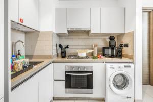 New 2BR with Pool and Gym in Green Sobha Community