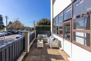 Stunning Huge Studio, Sunny terrace with Parking
