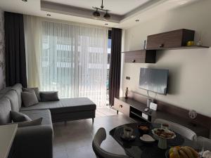 Sol Garden Residence F16