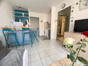 Appartements Sainte Marie appartement 4 Pers a quelques pas de la plage : photos des chambres