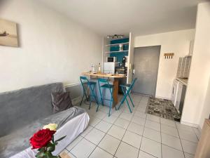 Appartements Sainte Marie appartement 4 Pers a quelques pas de la plage : photos des chambres