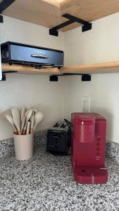 Newly Renovated 4bd , large fenced backyard