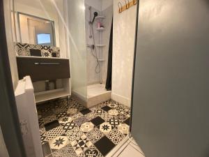 Appartements Sainte Marie appartement 4 Pers a quelques pas de la plage : photos des chambres