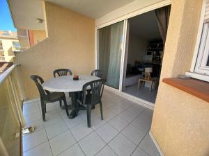 Appartements Sainte Marie appartement 4 Pers a quelques pas de la plage : photos des chambres