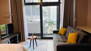 Luxurious Marinabay flat
