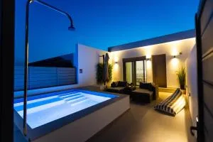 BLU Faflagkos Bay Luxury Suites - 皮萨瑞弗罗达