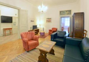 Top Flat - 1 FREE Parking Space At The Metro