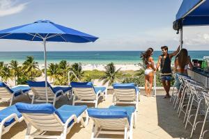 Beautiful Studio with Rooftop pool B309