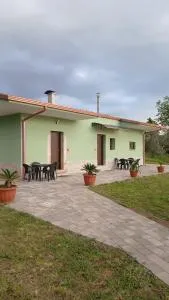 Ristorante Bar Fittacamere Le BISTROT - Mesa