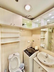 1BR Affordable Room infront of Mall of Asia Near Airport