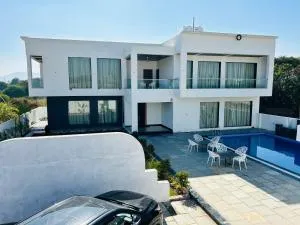 Anandam Villa - Thūr