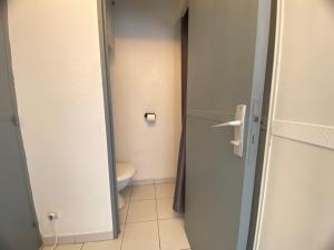 Appartements Sainte Marie appartement 4 Pers a quelques pas de la plage : photos des chambres