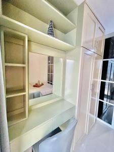 SGG Place Deluxe Room- MOA Shell Residences Near NAIA