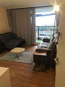 BIG Double Room And Balcony View