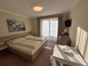 Basic Double Room room in Pension Schlömmer
