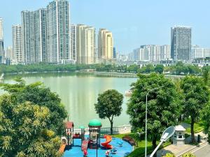 Delux Studio With Swimming, Gym, Private Walking Lake, Gardens