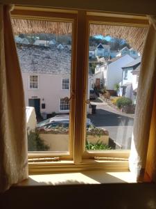 Dolphin Cottage 50m from Shaldon Beach!