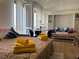 Valverde Apartment and Rooms