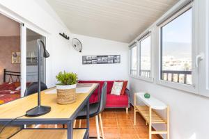 OkStay - Atico con terraza y vistas al mar Candelaria