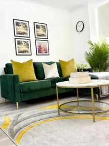 Waves & Wine - Your Beach Escape! - 锡福德