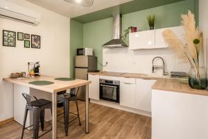 Cosy Green Clim Wifi Centre ville 2 pers