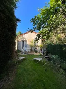 Maison avec petit jardin privatif tout confort - Cesson