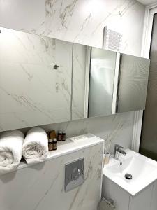 Moniques Apartment 3