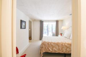 Zen 2BR home 10 min from Siesta Key - Palm Garden