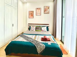 Lux Studio Near Korean Embassy, Dcapital and Nation Convention Centre