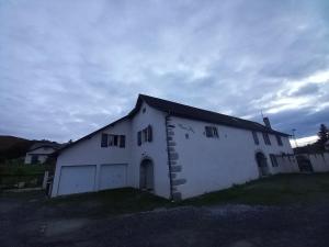 Spacieux T3 avec jardin dans belle béarnaise