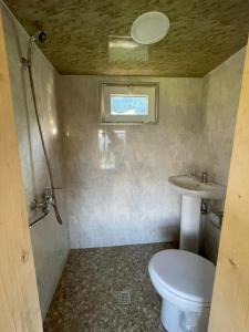 House In The Mountains-Heshkili