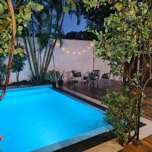 A tropical paradise; stunning house, pool, garden