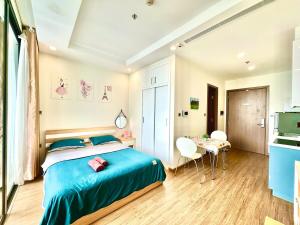 Lux Studio Apt, Modern Amenities, 2 Minutes To Walking Lake, Swimming Pools And Gym