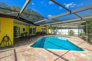 Private Pool Home Near Anna Maria Island