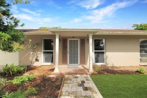 Private pool home with game room - Shaker of Salt