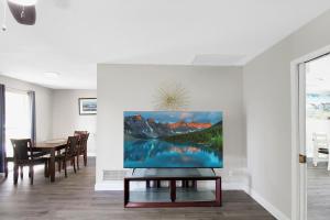 Private pool home with game room - Shaker of Salt