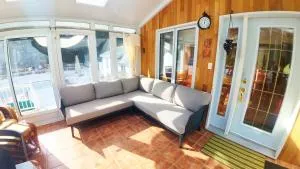 Cottage with pool CITQ - Saint-Damien