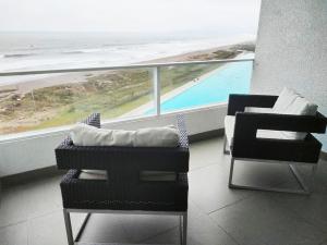 ¡Escapada Perfecta con Vistas al Mar y Laguna!
