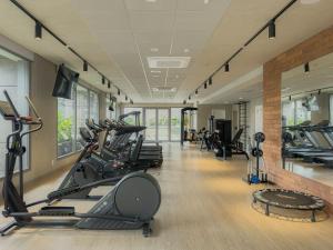 Estúdios com piscina ao ar livre no lounge