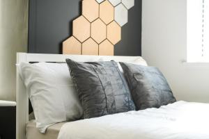 Open Mind Property - Flat with 2 Double Beds