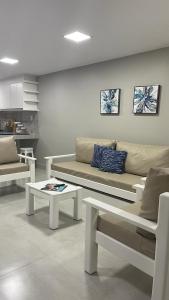 AP11 de 2 Suítes em Taperapuan, Aconchego e Localização Perfeita