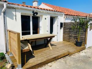 Maisons de vacances Petite maison en bord de mer : Maison 1 Chambre